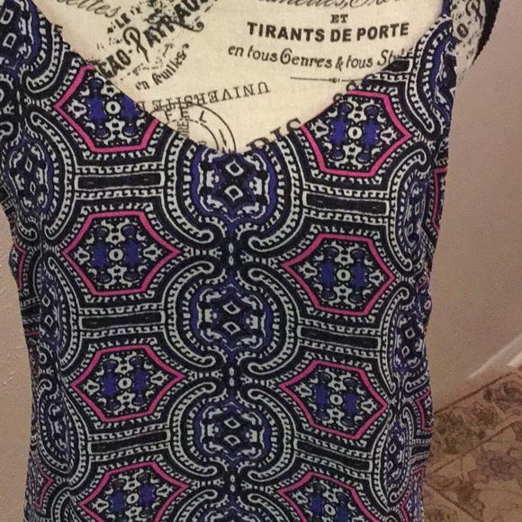 Design lab size medium dress silky feel - Picture 2 of 3